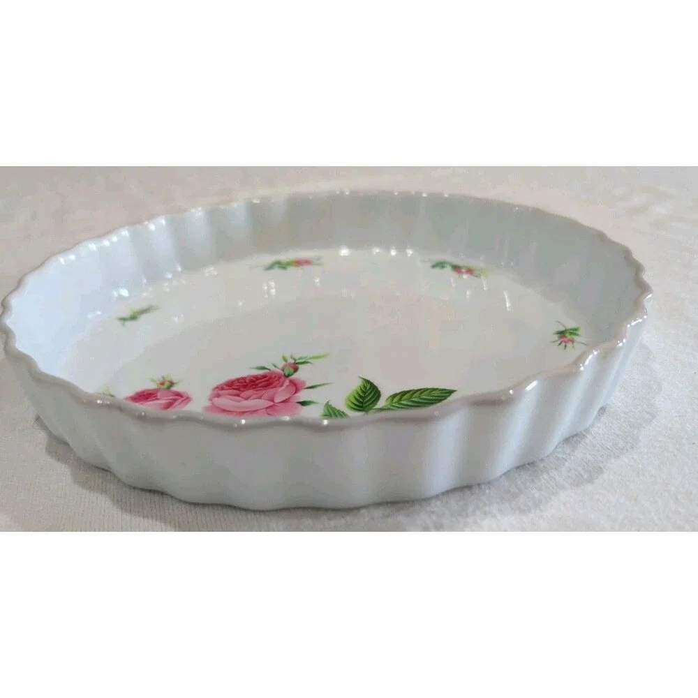 Christineholm Porcelain Rose Pattern Quiche, Tart, Pie Plate 9.5
